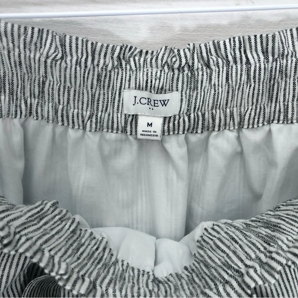 J. Crew Paper Bag Skirt • Sz M • White with Black Pinstripes • EUC - Picture 9 of 12